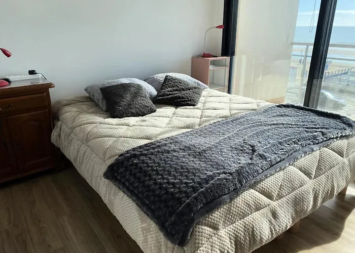 L'amiral B - Location De - -appartement Face Mae-1801