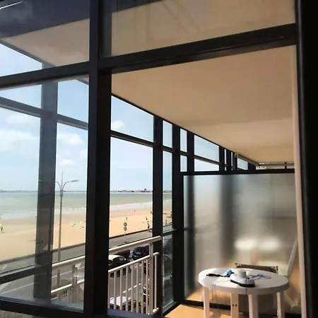 Apartment L'amiral B - Location De - -appartement Face Mae-1801 *